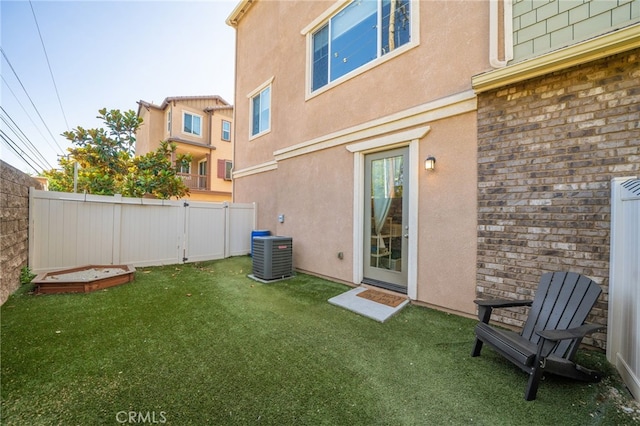 797 Plum Ln, Pomona, CA 91767 - view of yard