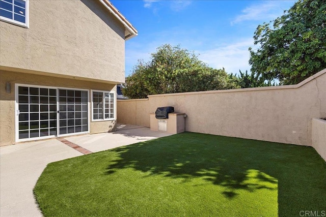 9858 Via Caceres, San Diego, CA 92129 - view of yard featuring a patio