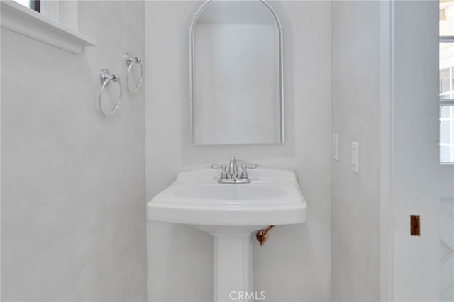 948 W Notre Dame St, Upland, CA 91786 - photo 13