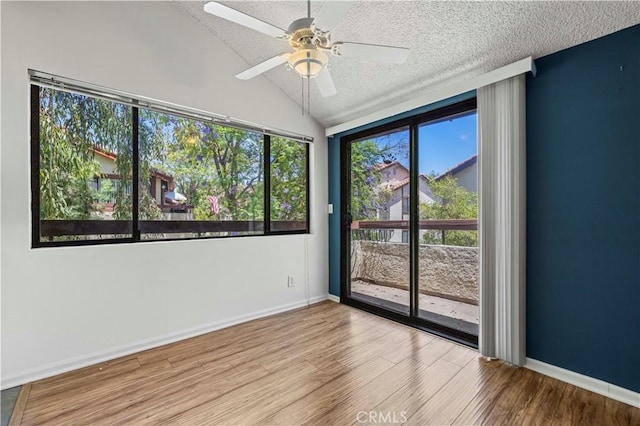 18165 Sundowner Way Unit 914, Canyon Country, CA 91387 - photo 2