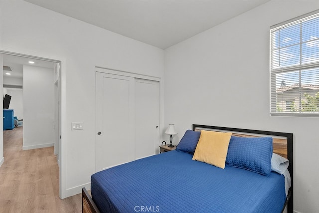 12062 Turnleaf Ave, Whittier, CA 90602 - bedroom featuring light wood finished floors and a closet