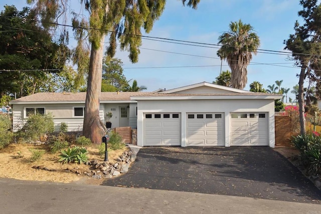 835 Cathy Ln, Cardiff By The Sea, CA 92007 - ranch-style home featuring an attached garage and stucco siding