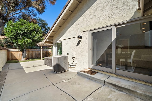 7543 E Twinleaf Trl, Orange, CA 92869 - fenced backyard featuring a patio area