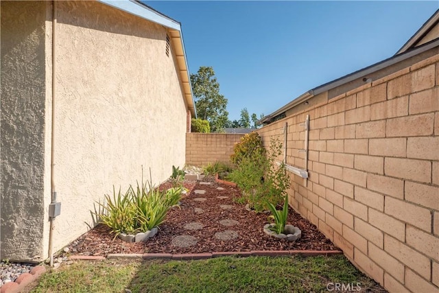 12356 Thistle Dr, Rancho Cucamonga, CA 91739 - view of fenced backyard