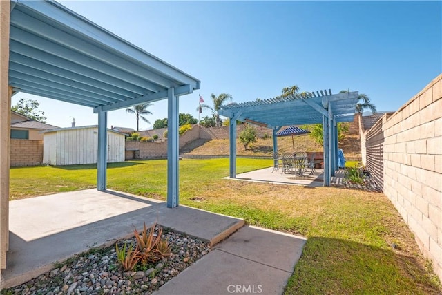 12356 Thistle Dr, Rancho Cucamonga, CA 91739 - fenced backyard featuring a patio and a pergola