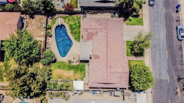 3360 Vanderbilt Ave, Turlock, CA 95382 - drone / aerial view of a pool area