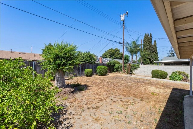 1341 E Monroe, Orange, CA 92867 - view of fenced backyard