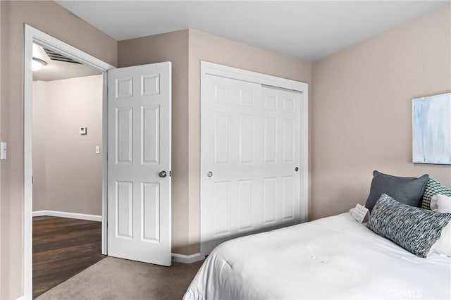 2078 Mansfield Ct, Chico, CA 95928 - bedroom with a closet and carpet floors