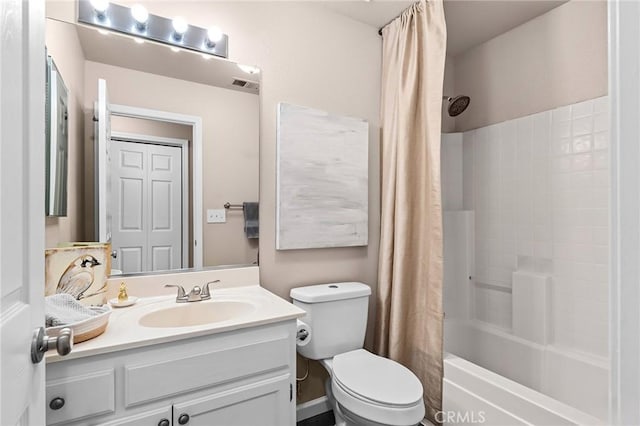 2078 Mansfield Ct, Chico, CA 95928 - full bath with vanity and shower / tub combo with curtain