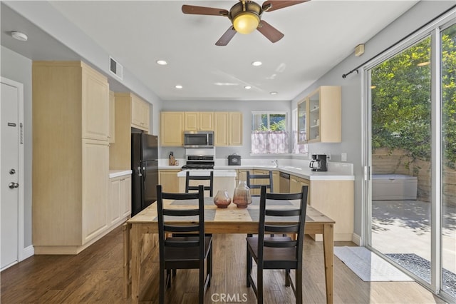 27151 Manor Cir Unit 54, Valencia, CA 91354 - kitchen with appliances with stainless steel finishes, healthy amount of natural light, light countertops, and recessed lighting