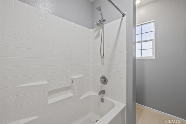 27151 Manor Cir Unit 54, Valencia, CA 91354 - full bathroom featuring washtub / shower combination and tile patterned flooring