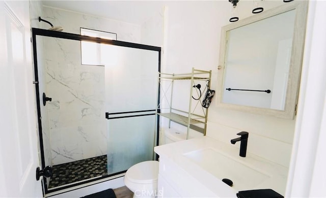 658 W 120th St, Los Angeles, CA 90044 - bathroom with a marble finish shower and vanity