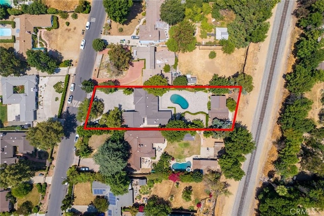 17437 Chase St, Northridge, CA 91325 - bird's eye view of a pool