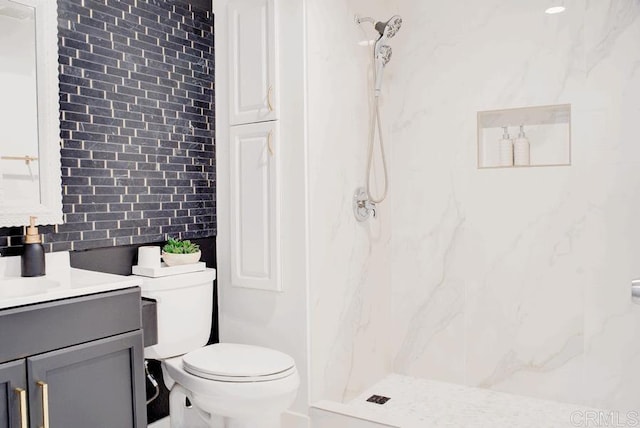 2041 E Grand Ave E Unit 3, Escondido, CA 92027 - full bathroom featuring a marble finish shower and vanity