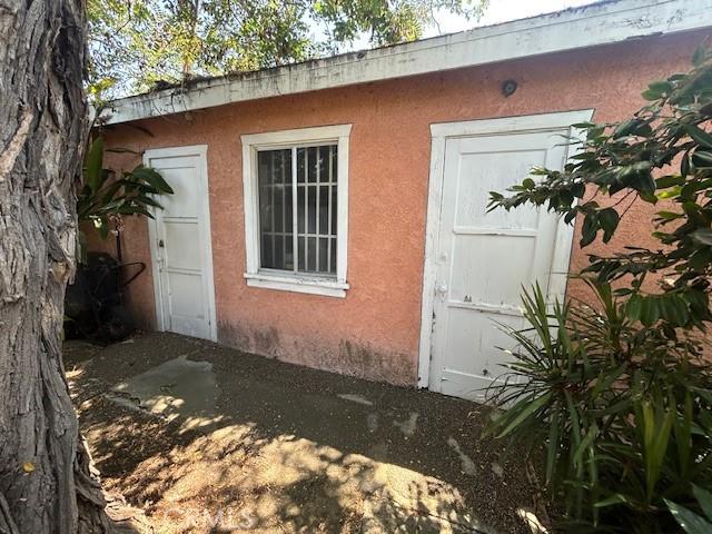 1220 W L St, Wilmington, CA 90744 - view of outbuilding