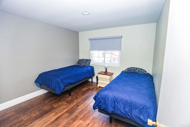 1560 Cavernt Pt, Chula Vista, CA 91911 - bedroom featuring wood finished floors and recessed lighting