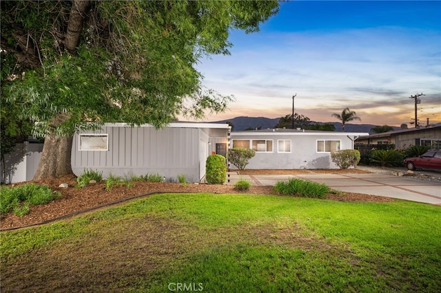 817 W Hollyvale St, Glendora, CA 91740 - ranch-style home with a yard