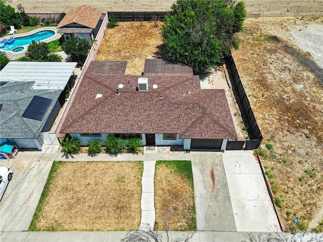 16874 Athol St, Fontana, CA 92335 - view from above of property featuring a pool area