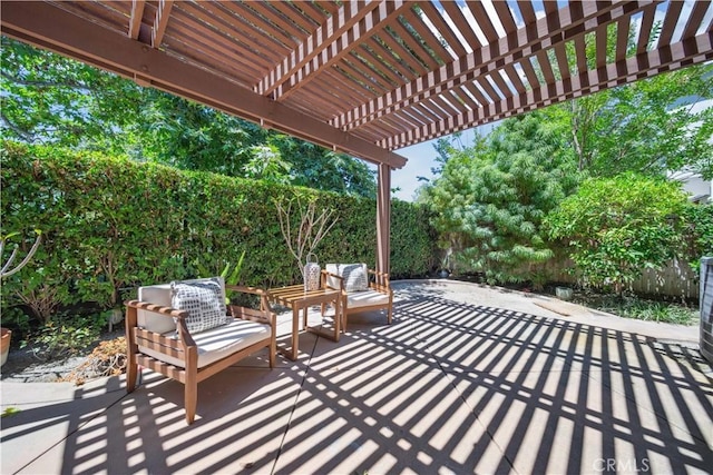 21 Dawnwood, Ladera Ranch, CA 92694 - fenced backyard featuring a patio area and a pergola
