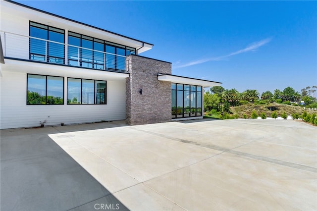 1912 Edgefair Ln, Redlands, CA 92373 - view of patio / terrace