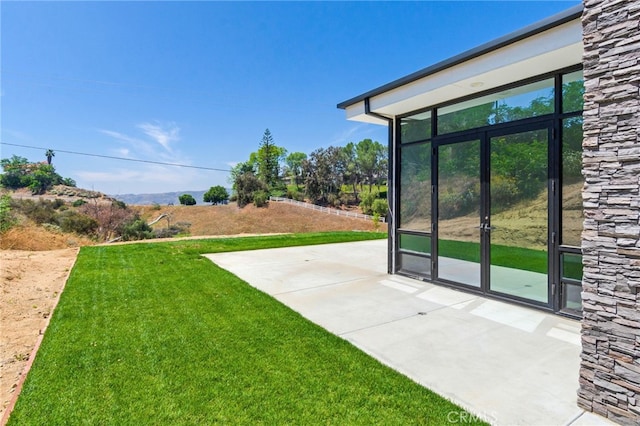 1912 Edgefair Ln, Redlands, CA 92373 - view of grassy yard featuring a patio