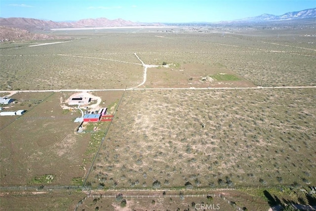 64 La Mesa Rd, Apple Valley, CA 92308
