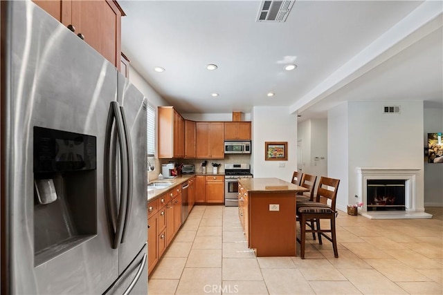 7242 Hesperia Ave, Reseda, CA 91335 - photo 15