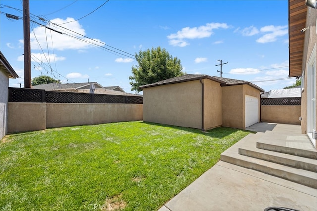 5116 Faust Ave, Lakewood, CA 90713 - fenced backyard with an outbuilding