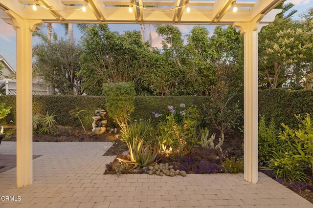 2106 Fox Den Ct, Oxnard, CA 93036 - view of patio / terrace with a pergola