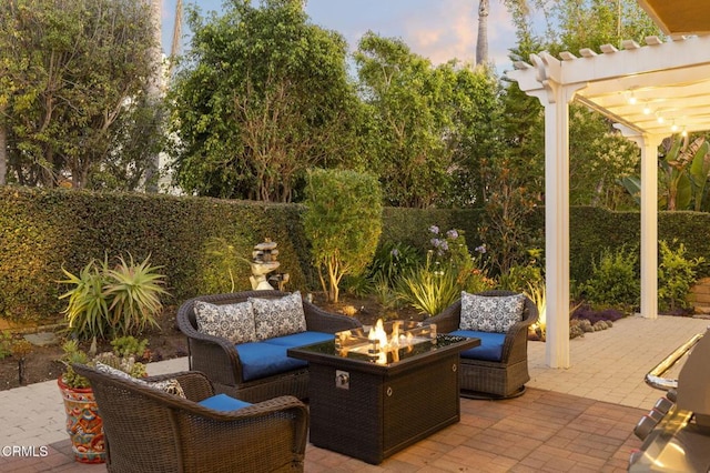 2106 Fox Den Ct, Oxnard, CA 93036 - fenced backyard with a patio area, a pergola, and an outdoor living space with a fire pit