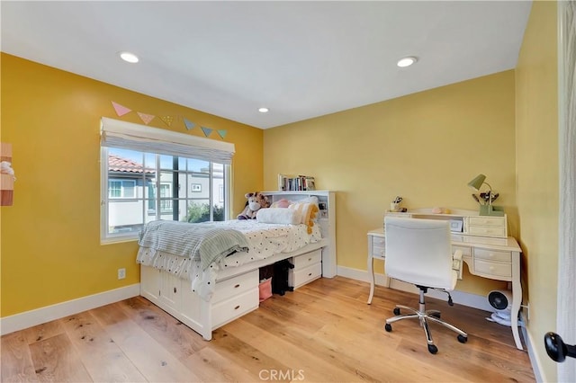 19325 Peachtree Ln, Huntington Beach, CA 92648 - bedroom with light wood-type flooring, an office area, and recessed lighting