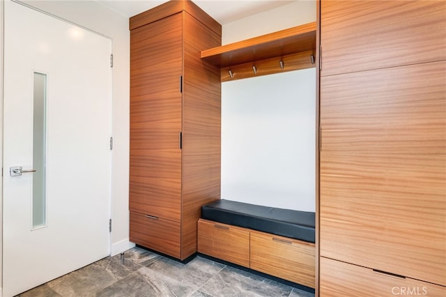 1922 Edgefair Ln, Redlands, CA 92373 - view of mudroom