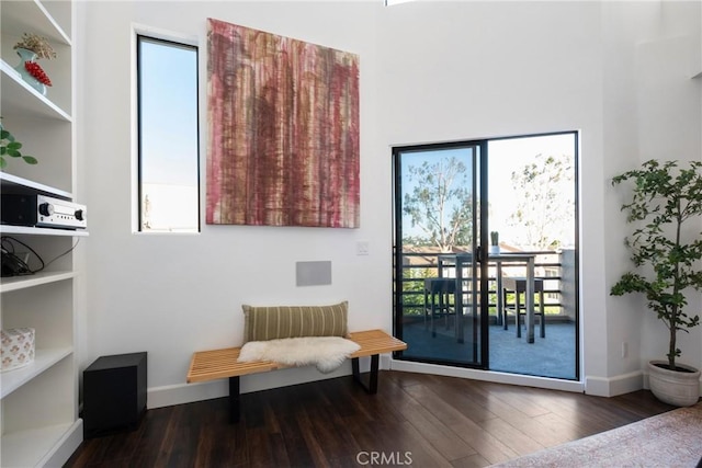 1830 N Alvarado St Unit 14, Los Angeles, CA 90026 - living area featuring wood finished floors and baseboards
