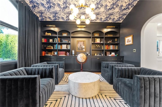 810 E Dalton Ave, Glendora, CA 91741 - sitting room featuring arched walkways and a chandelier