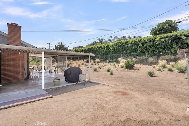 7219 Font Ave, Jurupa Valley, CA 92509 - view of yard featuring a patio