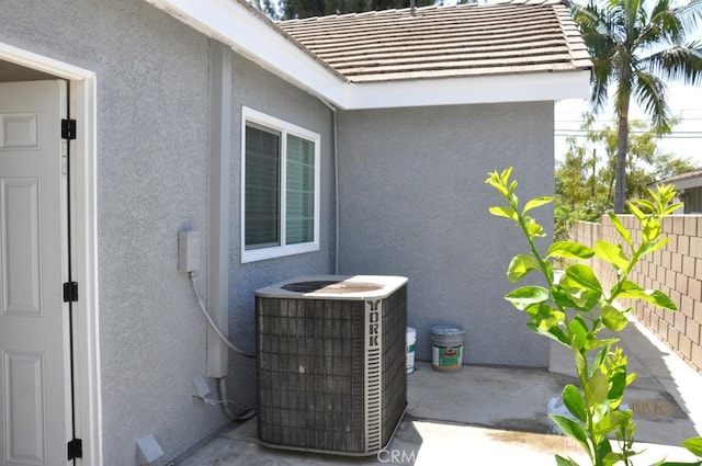 3629 Puente Ave, Baldwin Park, CA 91706 - exterior view of stucco siding and a tile roof