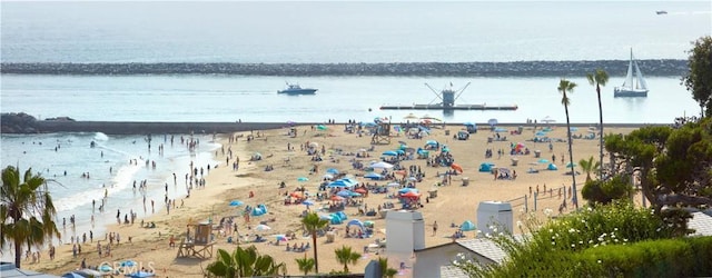 3300 Ocean Blvd, Corona Del Mar, CA 92625 - water view featuring local beach