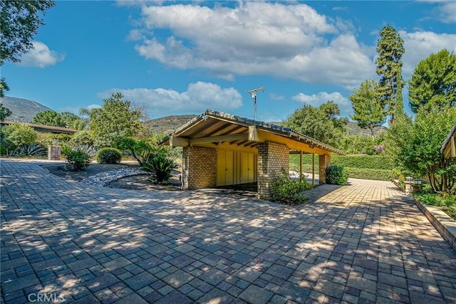 4308 Crown Ranch Rd, Corona, CA 92881 - garage with a mountain view