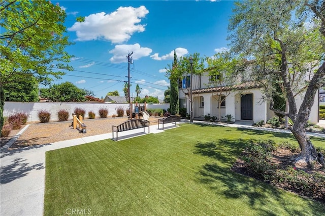 13450 Prosperity Pl, Garden Grove, CA 92843 - view of grassy yard