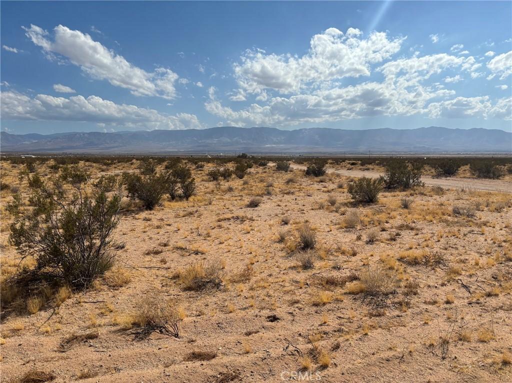0 Saxon Rd, Lucerne Valley, CA 92356