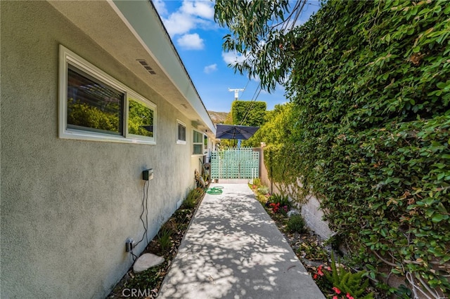 1575 Via Capri Unit 6, Laguna Beach, CA 92651 - view of home's exterior with stucco siding