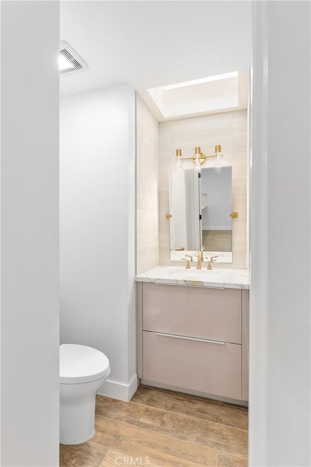 5997 E Calle Principia, Anaheim, CA 92807 - photo 19