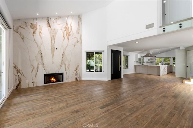 5997 E Calle Principia, Anaheim, CA 92807 - photo 3