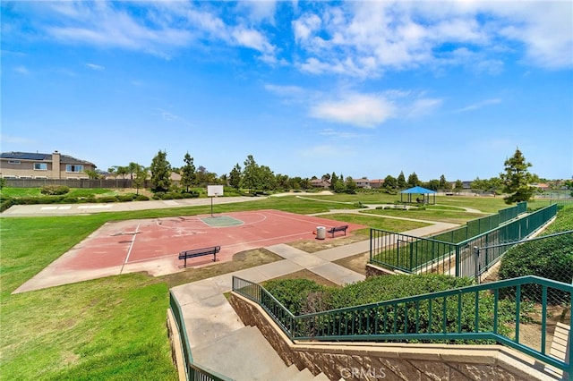 33883 Vinca Ln, Murrieta, CA 92563 - surrounding community featuring community basketball court