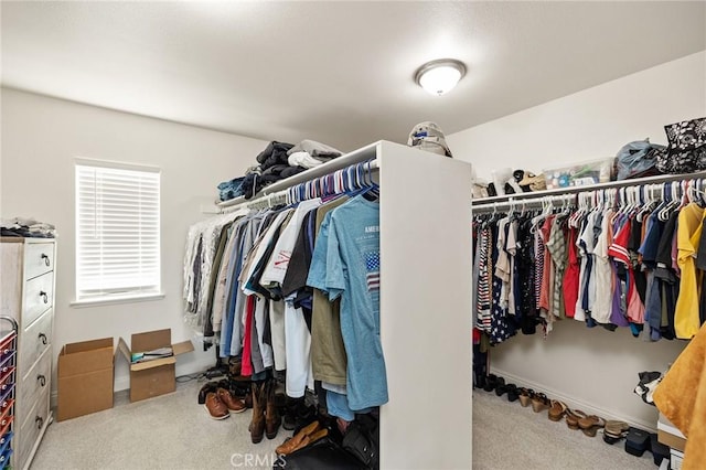 33883 Vinca Ln, Murrieta, CA 92563 - spacious closet featuring carpet floors