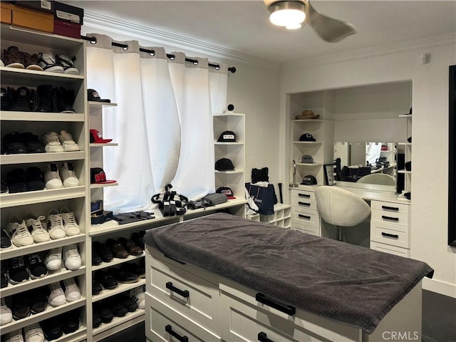9135 Cord Ave, Downey, CA 90240 - bedroom with ornamental molding