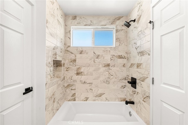8252 Graves Ave, Rosemead, CA 91770 - bathroom with washtub / shower combination