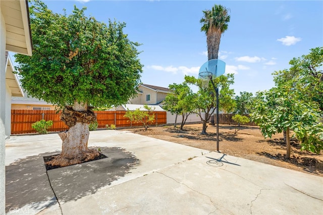 8252 Graves Ave, Rosemead, CA 91770 - fenced backyard with a patio