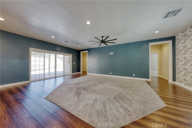 25904 Bear Valley Rd, Tehachapi, CA 93561 - empty room with ceiling fan, wood finished floors, and recessed lighting