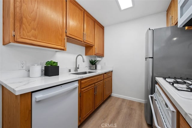 4501 Cedros Ave Unit 338, Sherman Oaks, CA 91403 - photo 12